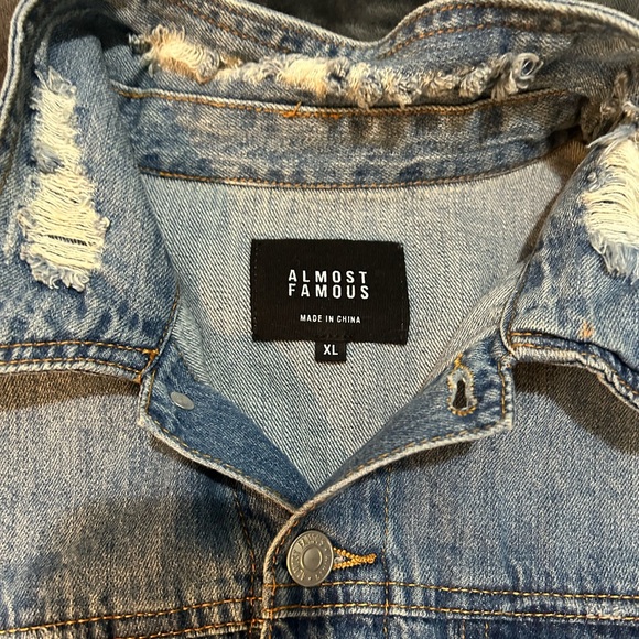 Almost Famous Jean jacket - Picture 2 of 3